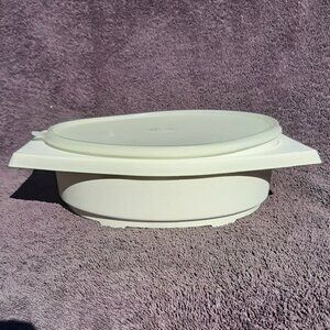 Vtg Tupperware Almond Tortilla Pita Bread Keeper